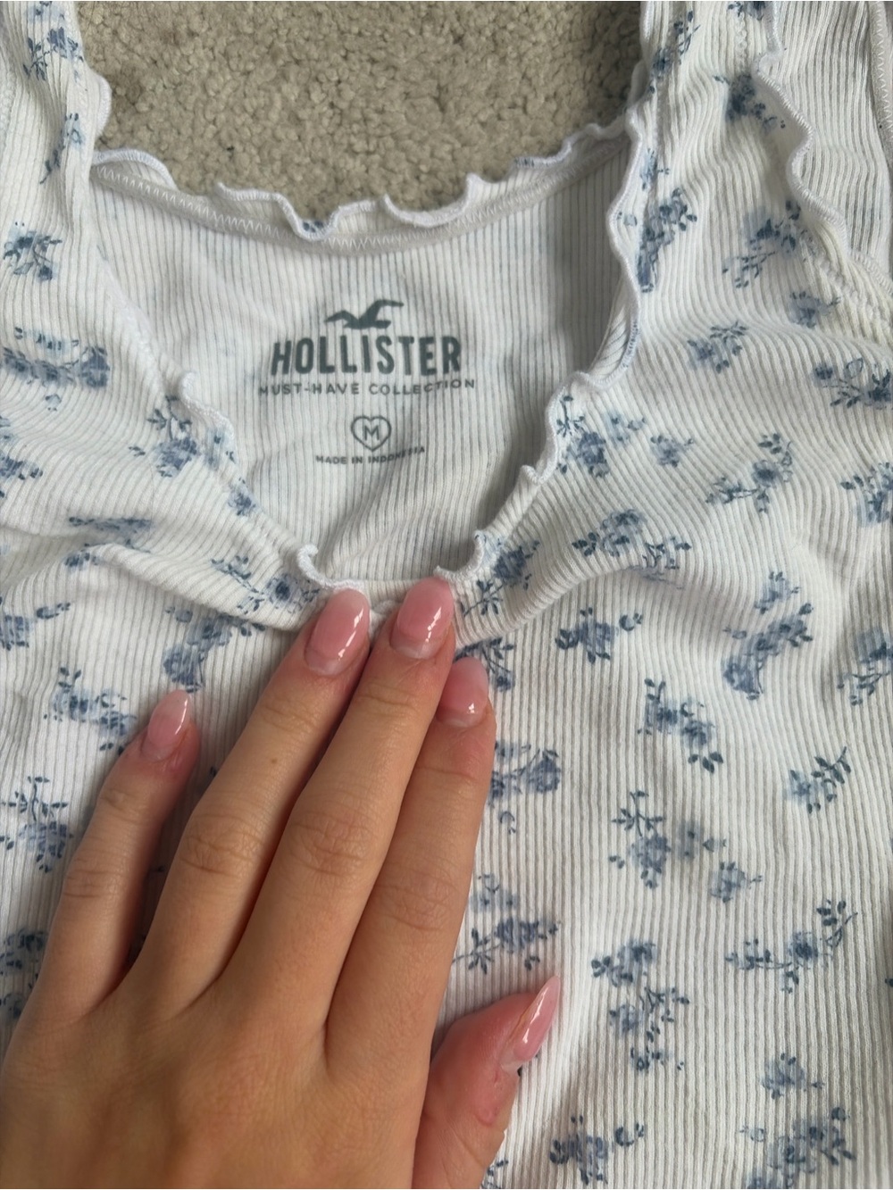 Hollister White Ribbed Tank with Light Blue Floral Print and Lettuce Edge
